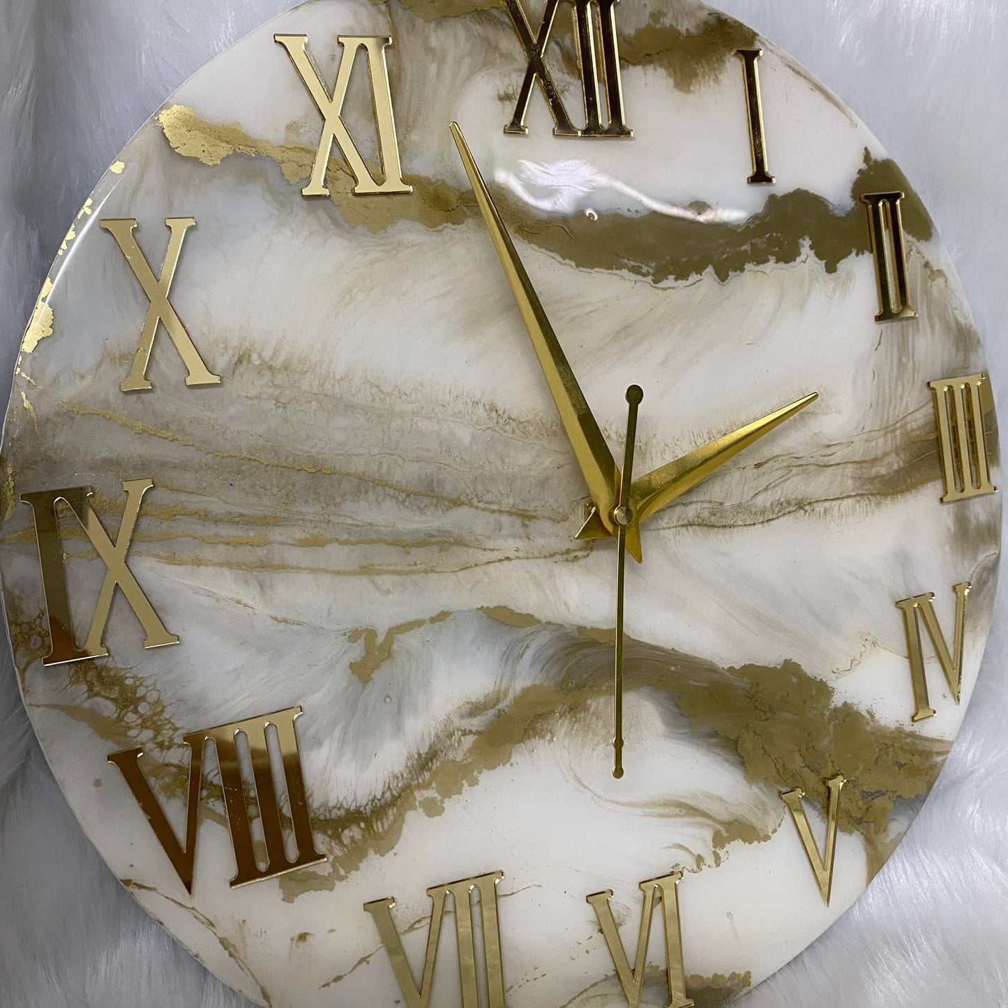 Epoxy Resin Wall Clock | Unique home decor | Housewarming gift - Golden and White Clock