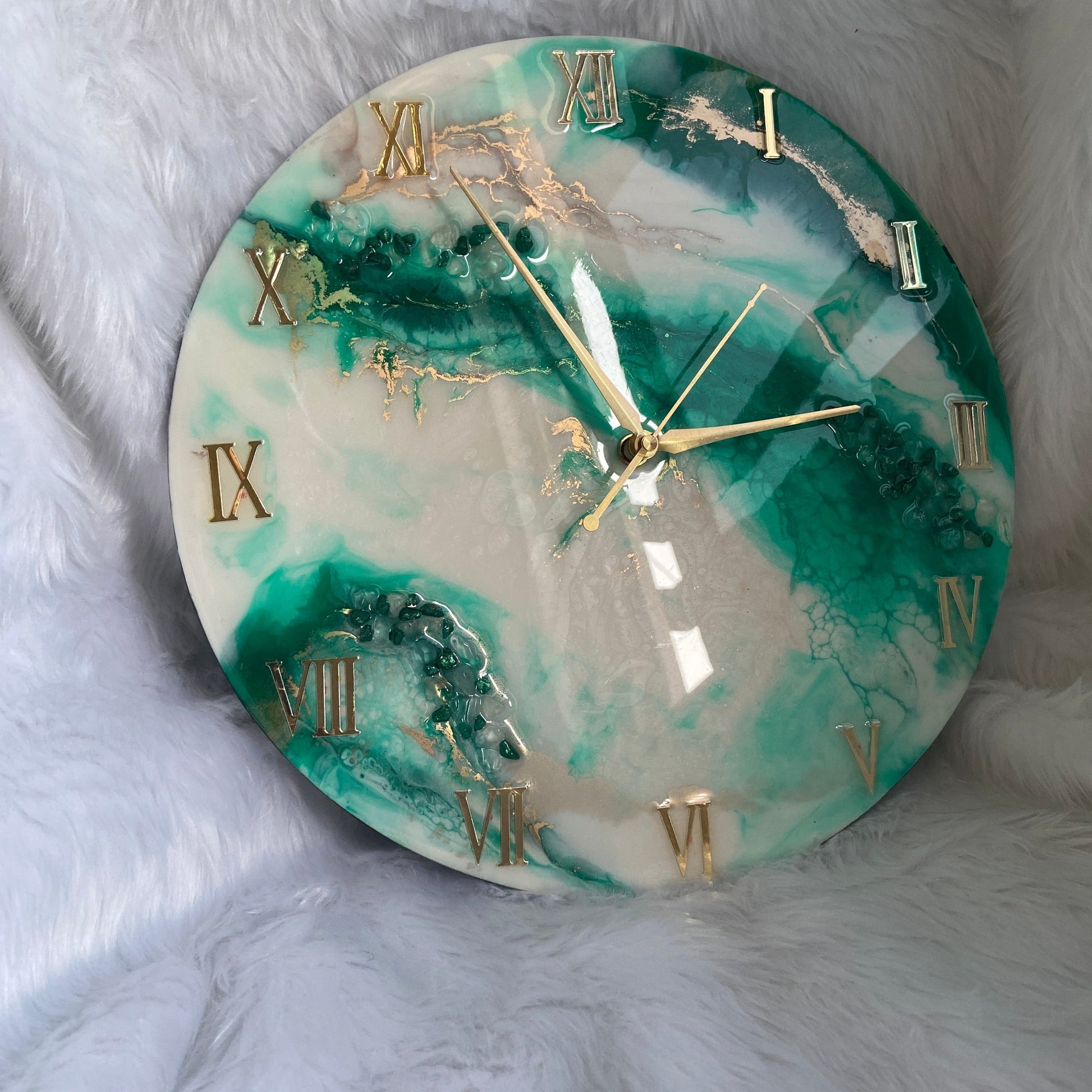 Epoxy Resin Wall Clock | Unique home decor | Housewarming Gift | Green and White Clock