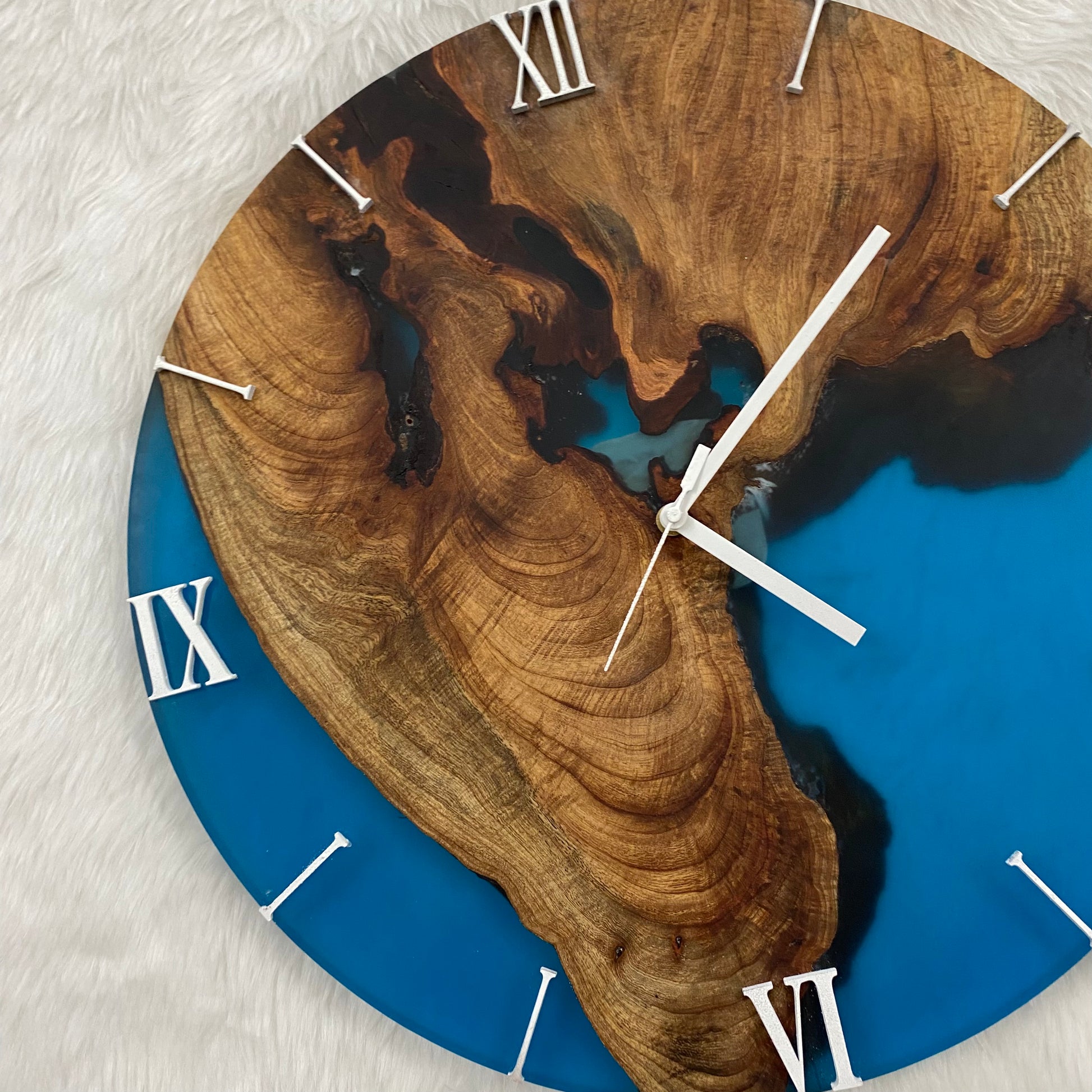 Epoxy Resin Wall Clock | Unique home decor | Housewarming gift - Blue Wooden Clock