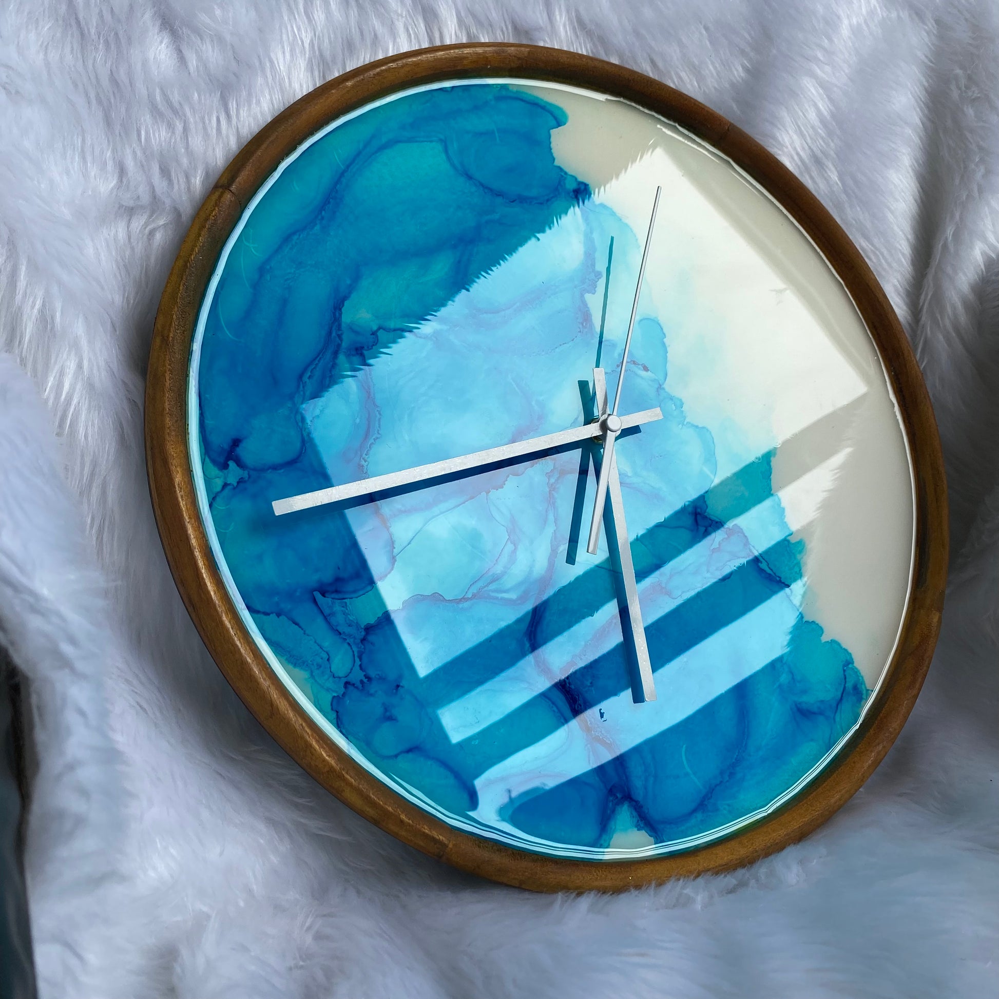 Epoxy Alcoholic Resin Wall Clock | Unique home decor | Housewarming gift - Blue Ring Alcoholic Clock