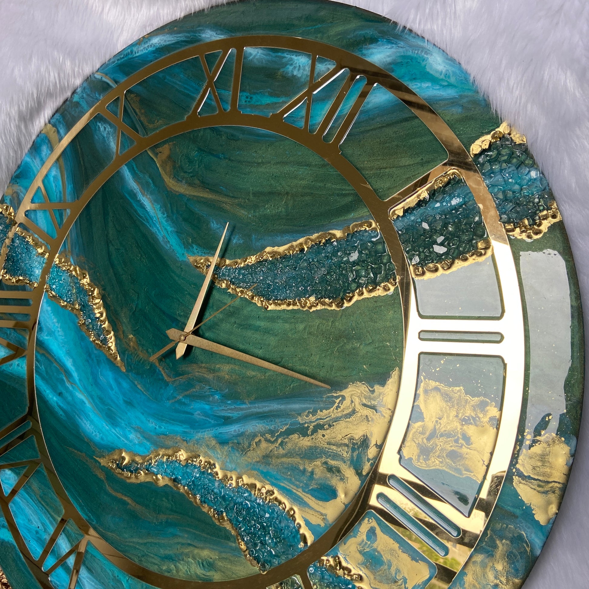 Epoxy Resin Wall Clock | Unique home decor | Housewarming gift - Teal Green Clock