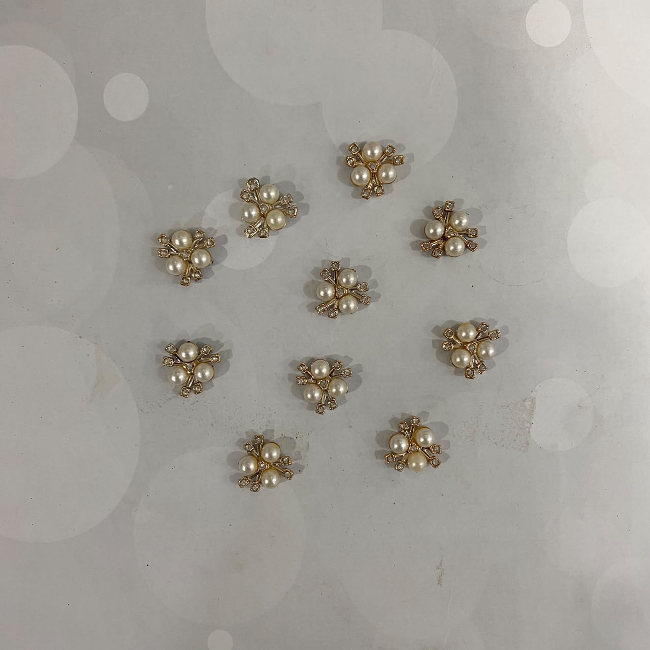 PEARL RHINESTONE