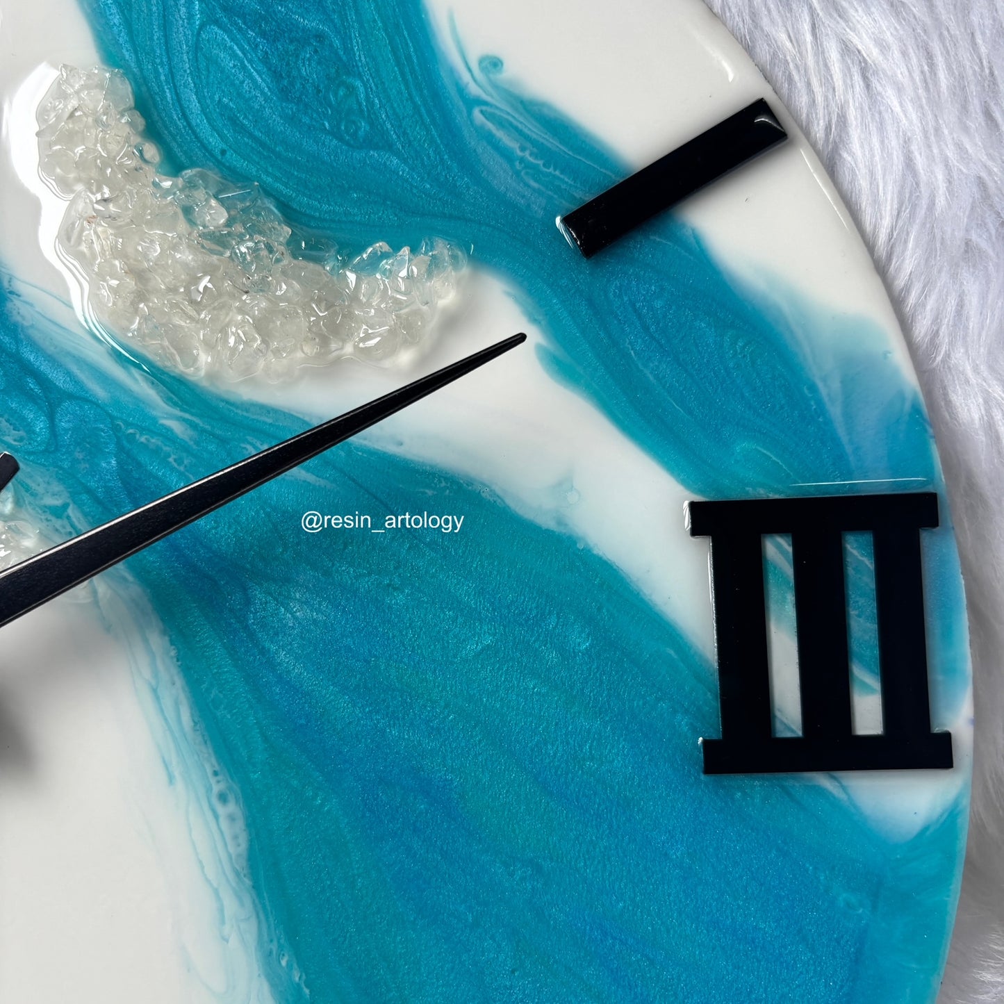 Epoxy Resin Wall Clock | Unique home decor | Housewarming gift - Blue and White Clock