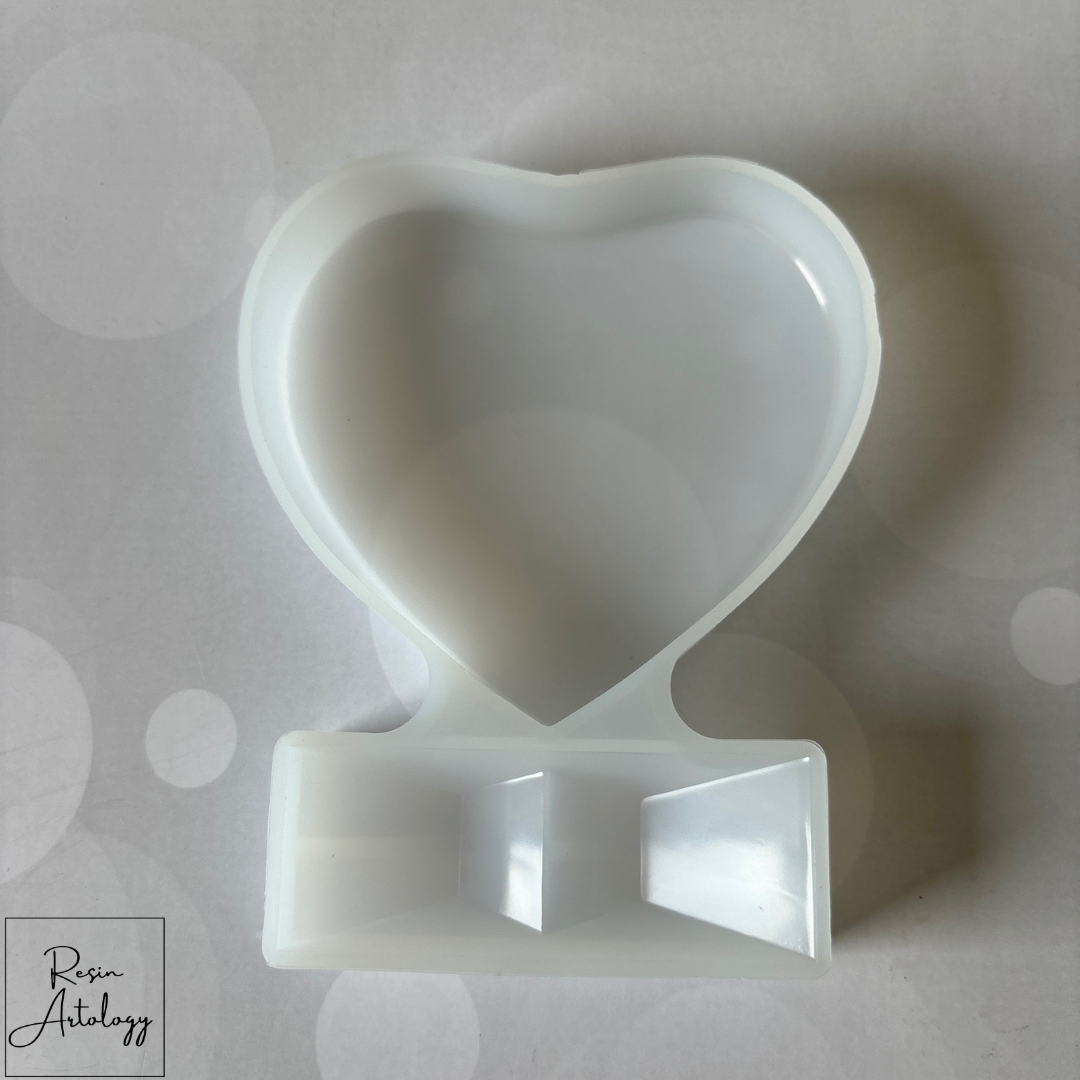 HEART STAND MOULD