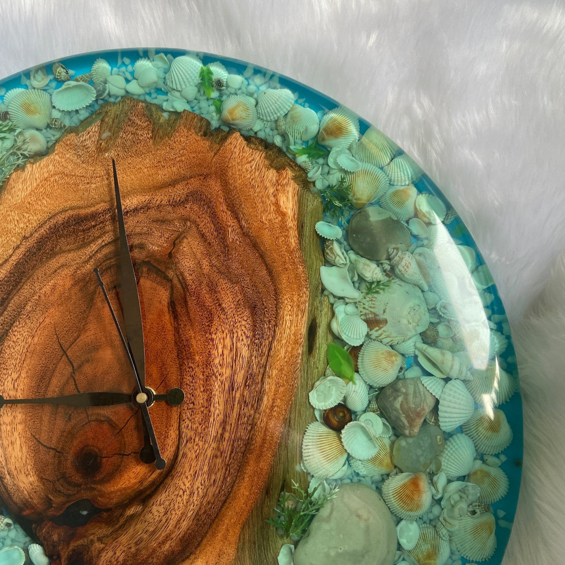 Epoxy Resin Wall Clock | Unique home decor | Housewarming gift - Wooden Seashell Clock