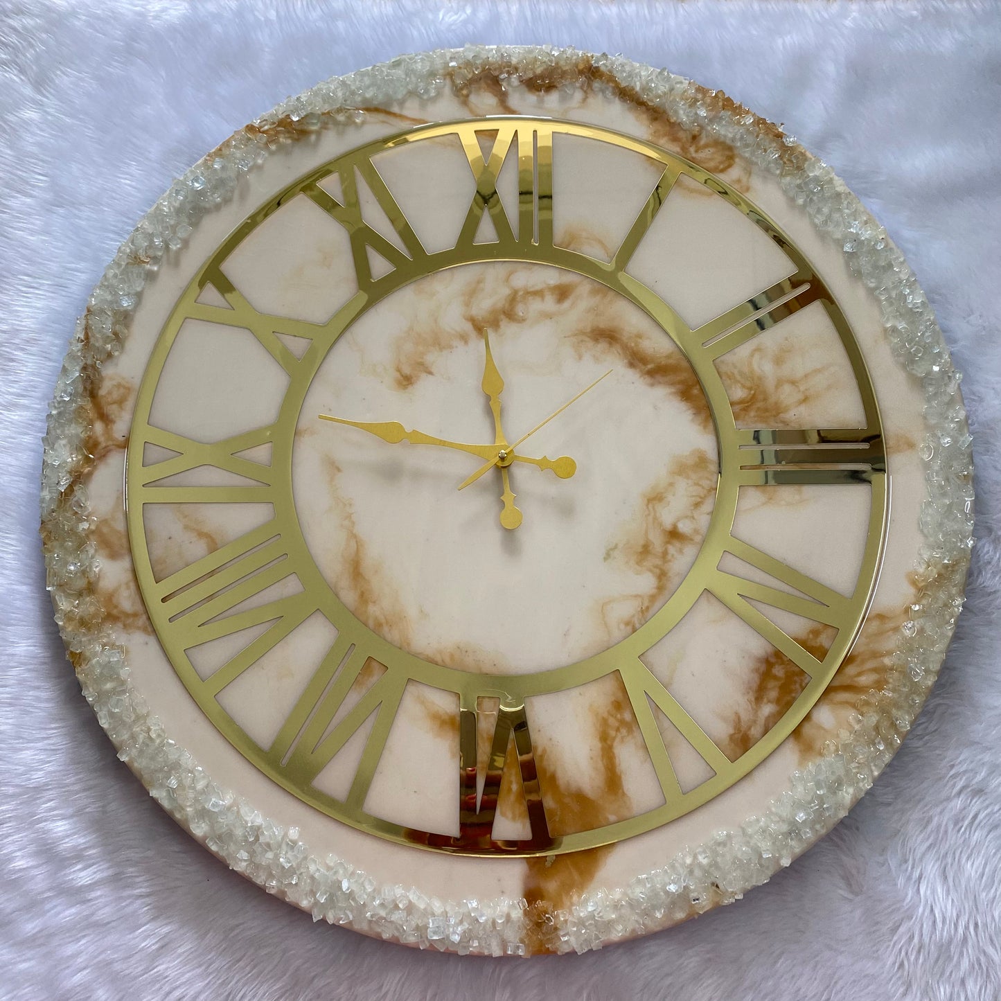 Epoxy Resin Wall Clock | Unique home decor | Housewarming gift - Golden Geode Clock