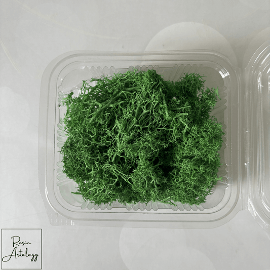 GREEN MOSS