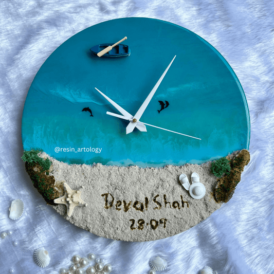 EPOXY RESIN BEACH THEAME CLOCK WITH NAME | UNIQUE HOME DECOR | HOUSEWARMING GIFT - BLUE BEACH WITH WHITE SAND .